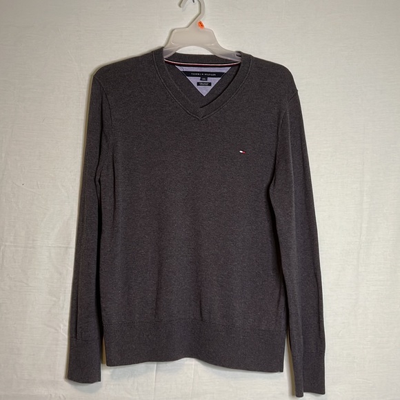 Tommy Hilfiger Large Dark Grey V-Neck Sweater - Picture 1 of 3